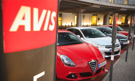 Coche en alquiler en París - Shell Driant, Francia